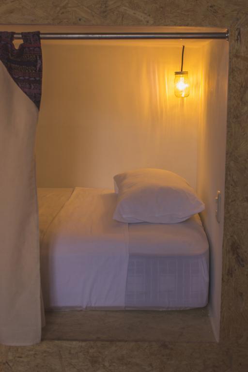 Somos Hostal Antigua Exterior photo